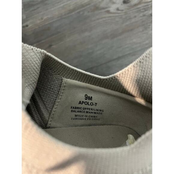 Cushionair fabric/rubber pull on sneaker. Beige woman’s size 9. - Picture 6 of 6